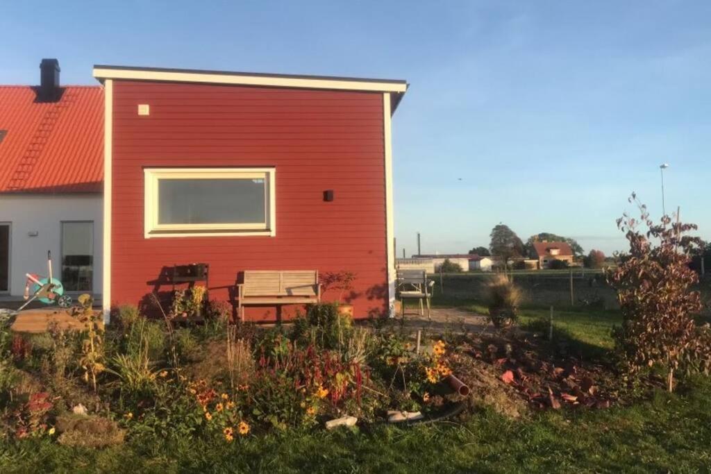 Your Own 30Sqm House With Kitchen, Sauna And Loft. Malmö Exterior foto